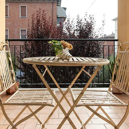 Bloom As Are 3* Bologna