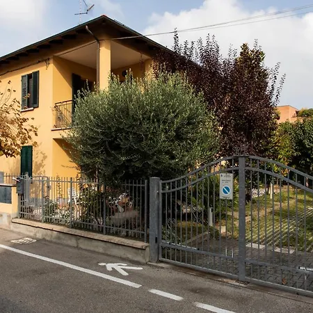 Bloom As Are Bed and breakfast Bolonia